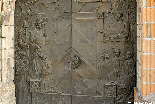Königsberg (Chojna): 'Deads door' at the St. Marys church